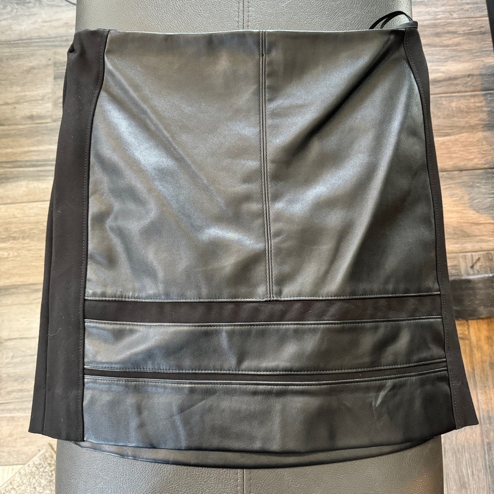 WHBM Black Mixed Material Skirt